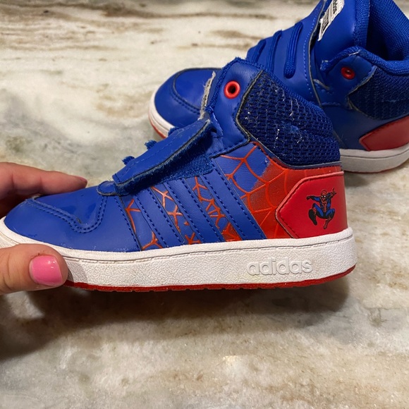 Hoops mid 2.0 shoes spiderman Clearance